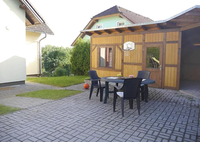 ヴィラ Villa Frymburk